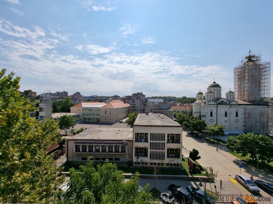 Luksuzno opremljen 3-soban stan u centru Smedereva - 17