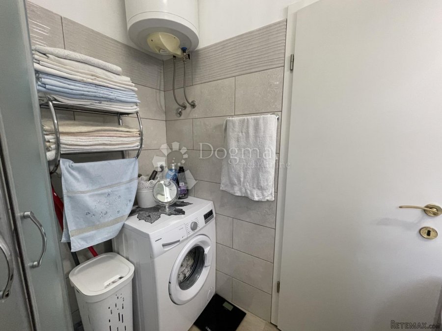 RIJETKOST!! Apartman 83m2 strogi centar Crikvenice - 7