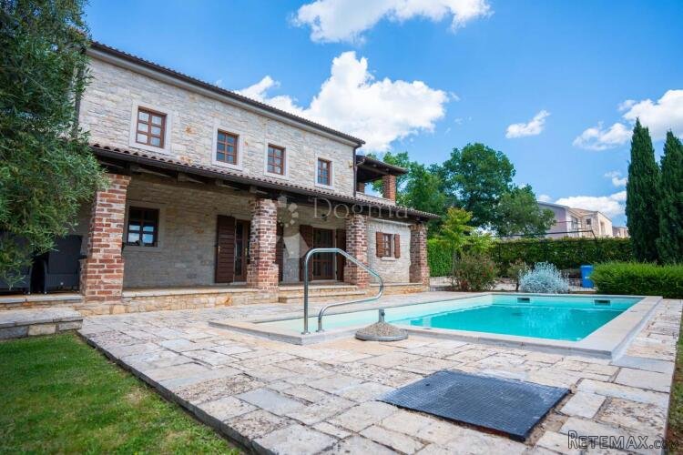 JEDNA OD 10 VILA-KOMPLEKSA-HERAKI-POREČ