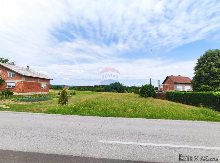 Stubička Slatina, građevinsko zemljište, 3200m2