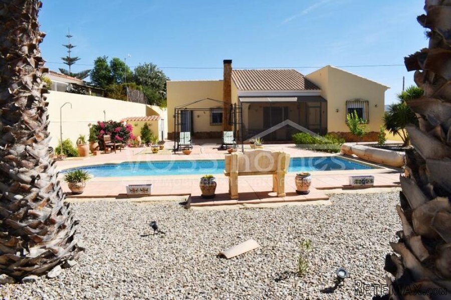 NEW & EXCLUSIVE TO VOSS HOMES - A beautifully presented 2.. - 3