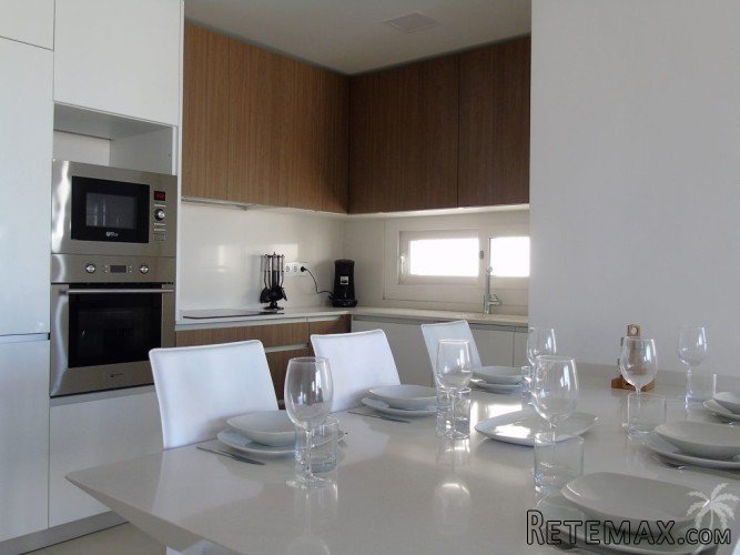 This modern, key ready, brand new, new built apartment can.. - 3