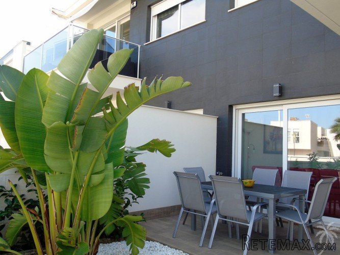 This modern, key ready, brand new, new built apartment can.. - 7