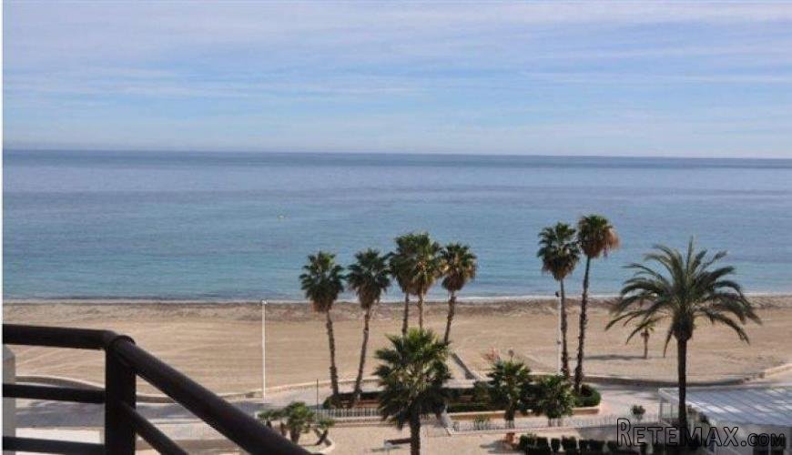 Precioso Ático Dúplex de 2 dormitorios (con posibilidad de..