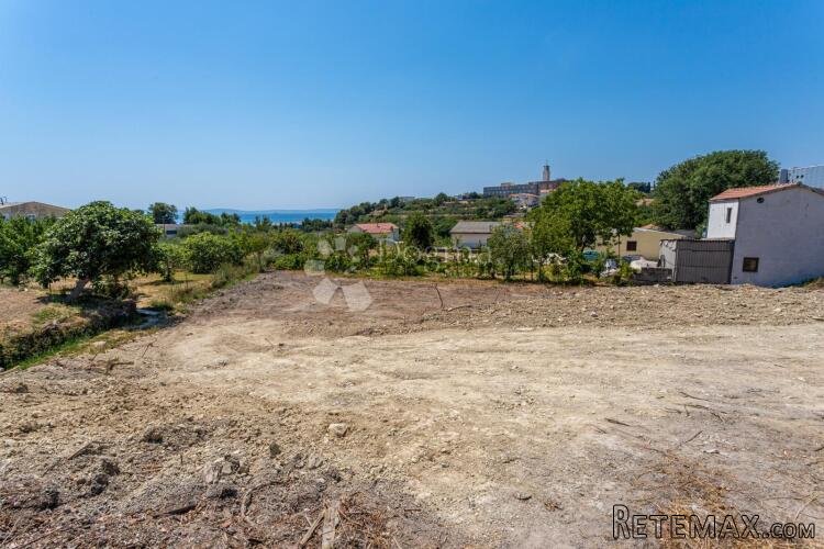 Prodaja građevinske parcele u Splitu – Jedinstvena lokacija - 2