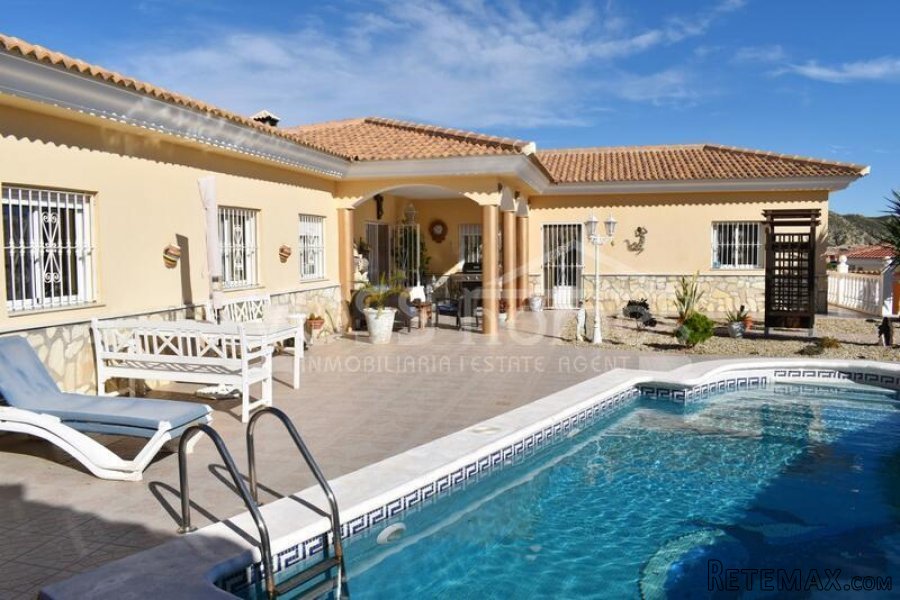 RESERVED FEBRUARY 2022 WITH VOSS HOMES - SOLD IN 1 MONTH -.. - 4