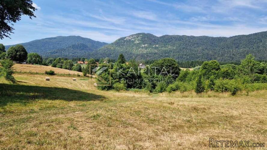 Jasenak, teren 1550 m2