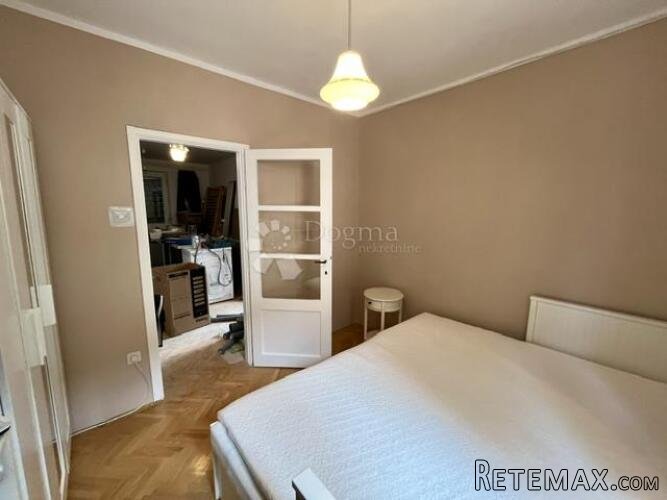 Jadranovo,apartman sa visokim potkrovljem i garažom - 2