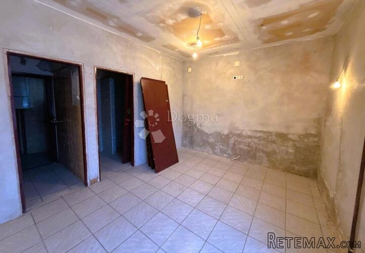 Prostor po vašoj mjeri - idealno za ured, salon ili manji fi - 2