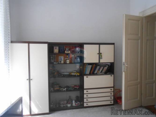 Istra, Pula, širi centar, veliki stan na 1.katu... - 4