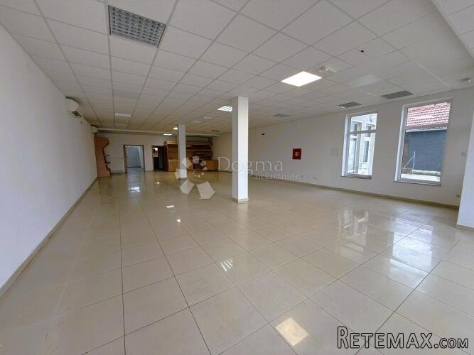 Poslovni prostor 175,56 m² - Donji Vidovec - 2