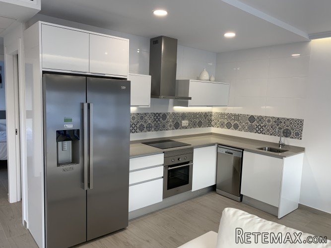 This great villa is located on the edge of Pilar de la.. - 5