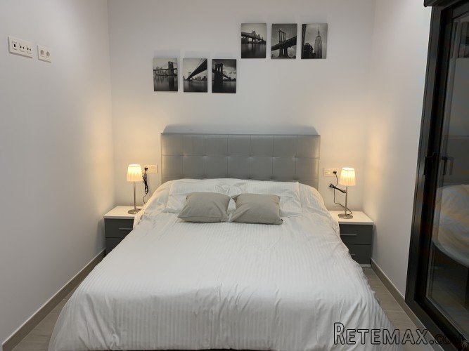 This great villa is located on the edge of Pilar de la.. - 6