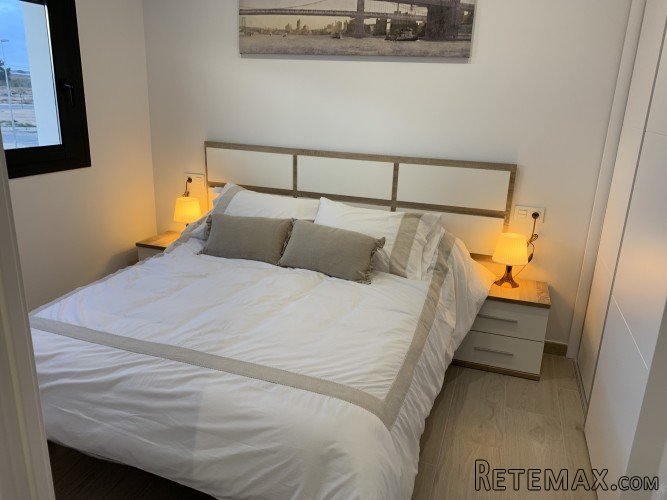 This great villa is located on the edge of Pilar de la.. - 7