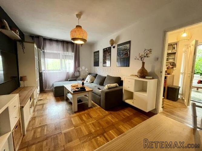 JADRANOVO – PRIZEMNI APARTMAN 250 M OD MORA,NOVOUREĐEN I NAM - 2