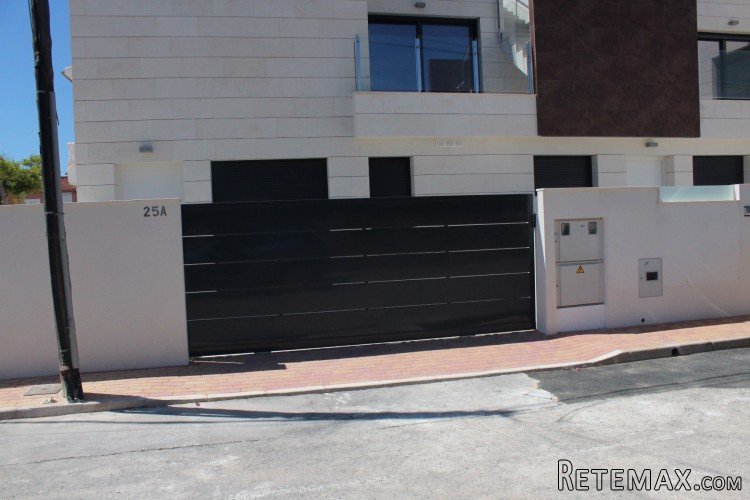 Los bungalow están ubicadas en un complejo residencial en.. - 3