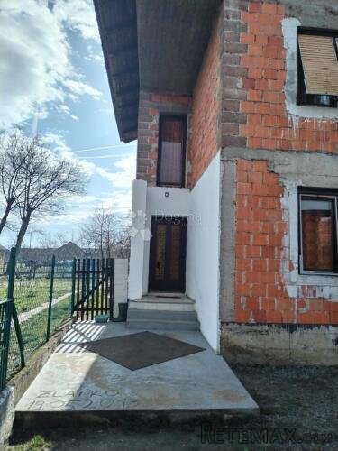Kuća na prodaju u Donjem Mekušju