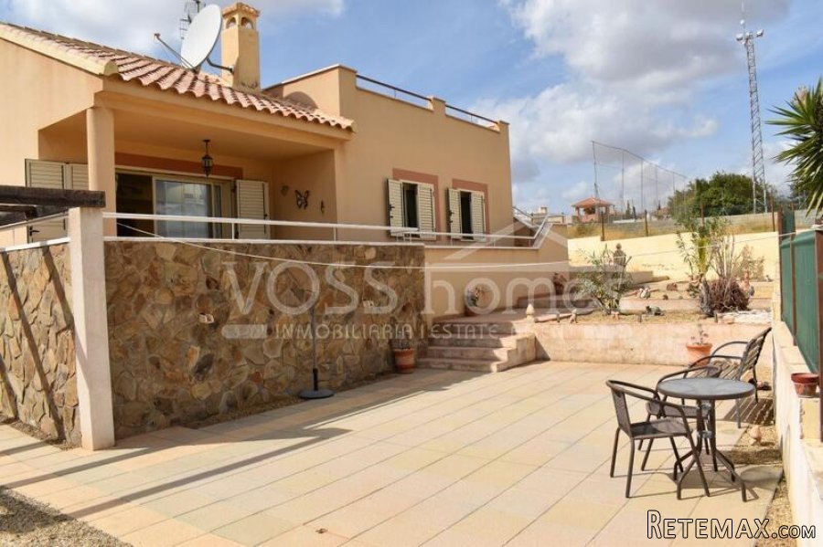 NEW & EXCLUSIVE TO VOSS HOMES - Spacious, light & airy 3.. - 6
