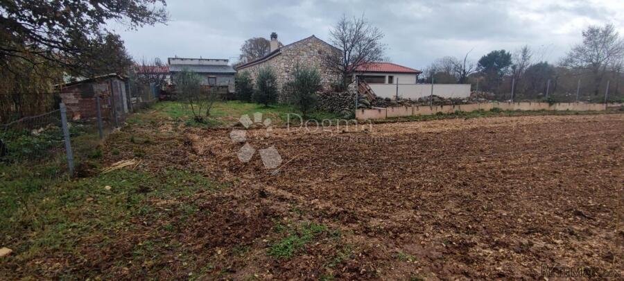 Debeljak - Građevinsko zemljište na mirnoj lokaciji - 2