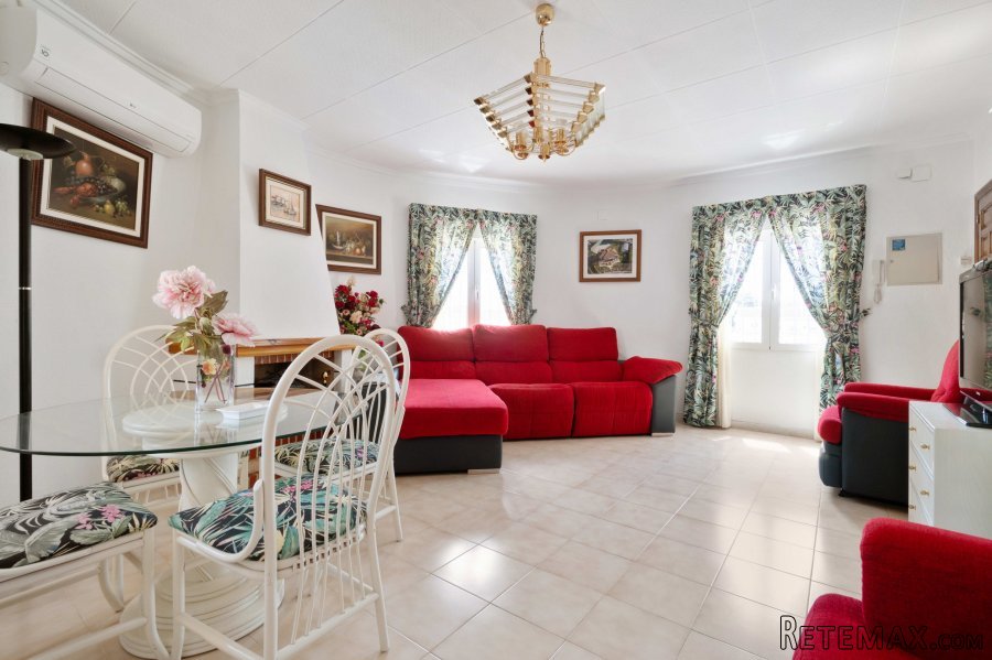 Villa located in San Luis, Torrevieja. The property is.. - 3