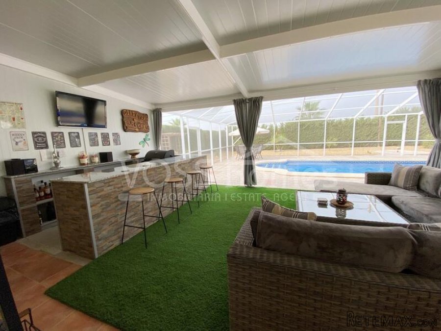 NEW LISTING FOR VOSS HOMES - A truly stunning, beautifully.. - 6