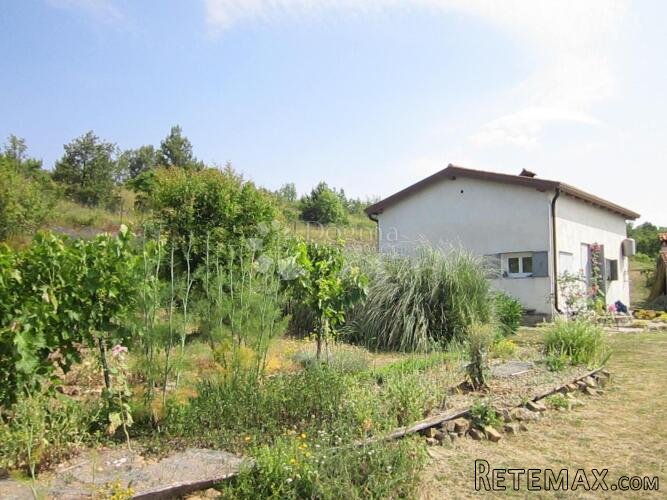 Grožnjan,mala kuća s divnim pogledom - 2