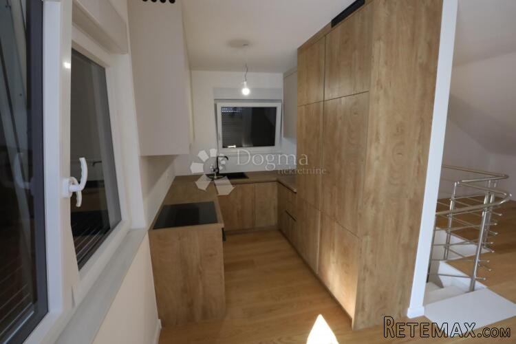 Useljivi apartman kraj mora - 3