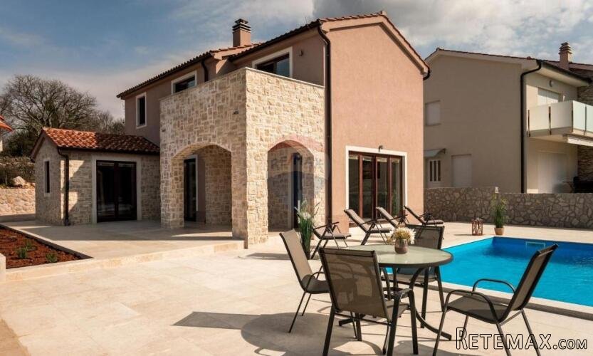 OTOK KRK,MALINSKA-villa sa bazenom