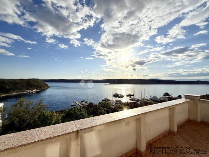 PRILIKA!! Apartman 2 red do mora Jadranovo