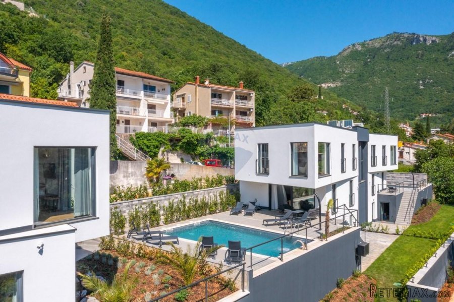 Opatijska rivijera-moderna villa sa bazenom