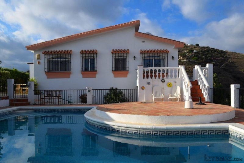 Villa for Sale in Torrox, Torrox..