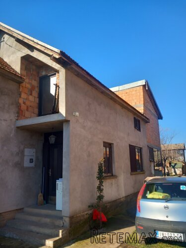 Kuca na prodaju Ljukovo-Indjija - 2
