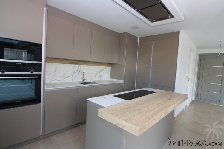 This modern style villa is currently under construction and.. - 5