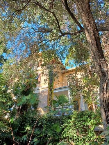 Opatija, dvoetažni stan u austrougarskoj villi