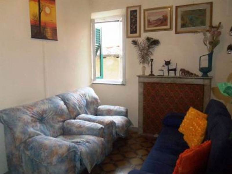Homes for Sale in Lucca, Tuscany..