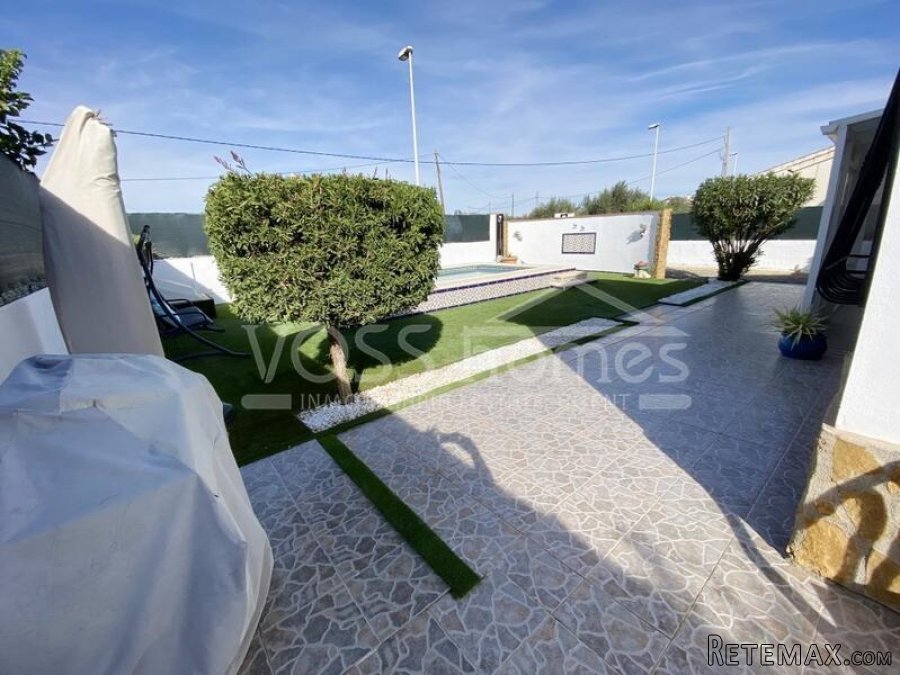 NEW & EXCLUSIVE LISTING TO VOSS HOMES - A larger than.. - 11