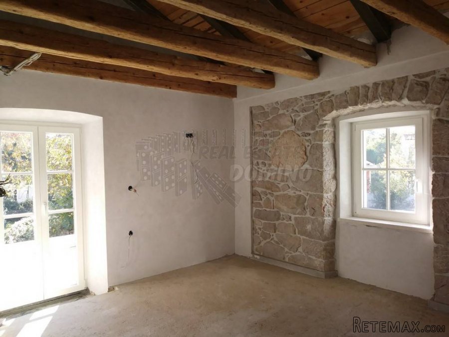 Renovirana kuća sa okućnicom od 1068m2! Otok Krk! - 12