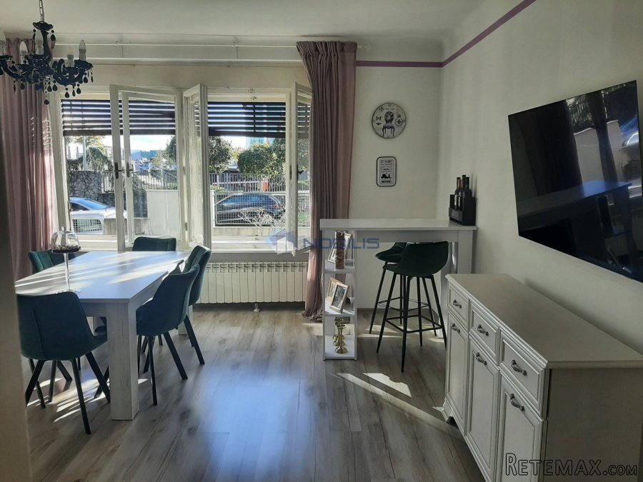 Zagreb, Stenjevec, 250m2 vrt, 93m2, vrlo ugodna obiteljska.. - 12