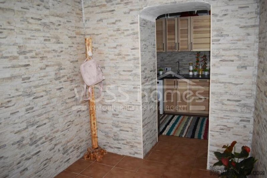 EXCLUSIVE LISTING FOR VOSS HOMES - A lovingly renovated, 2.. - 13