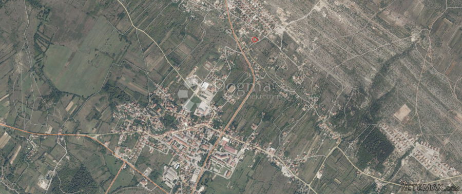 Građevinsko zemljište u mjestu Benkovac - 3
