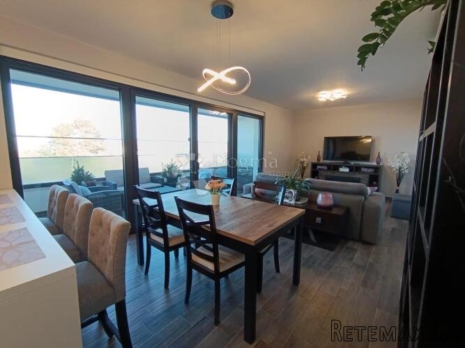 Odličan stan/apartman sa 19 m2 terase - Malinska - 3