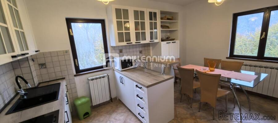 Gorski Kotar, Razloge, samostojeća kuća kod izvora Kupe - 14