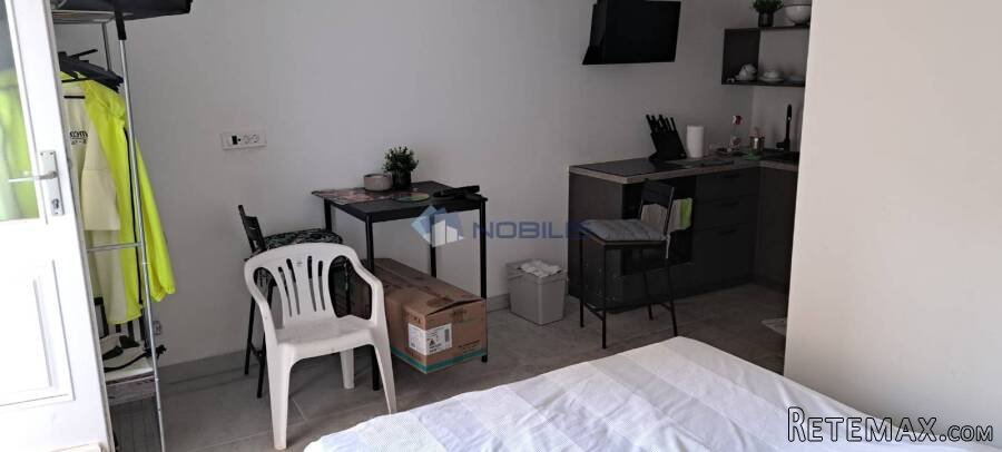 Vis - Centar, kamena kuća 228 m2 s okućnicom 200 m2 - 14