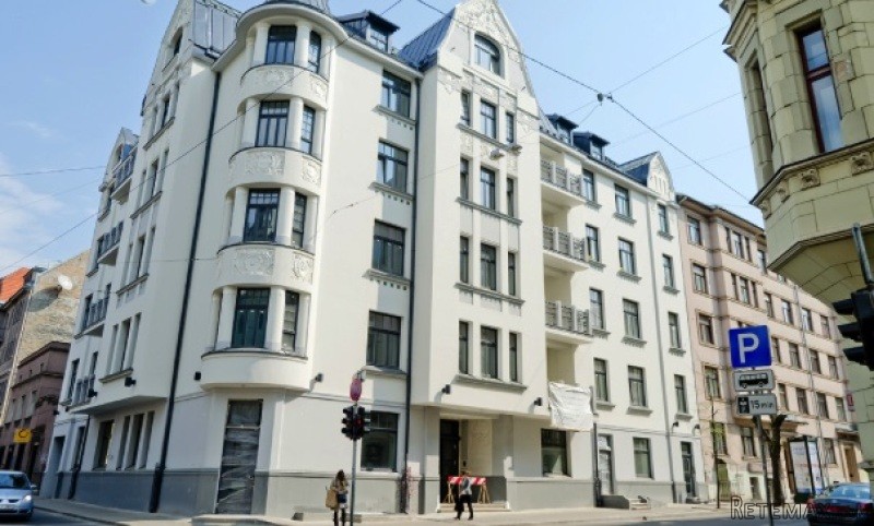 Apartment In Renovated House, Riga..