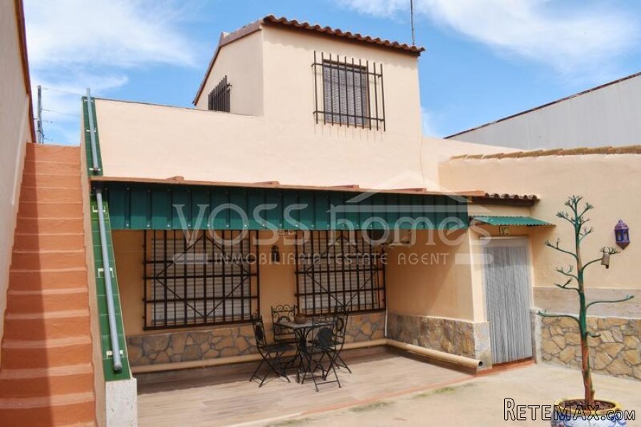 EXCLUSIVE LISTING WITH VOSS HOMES - A very interesting.. - 7