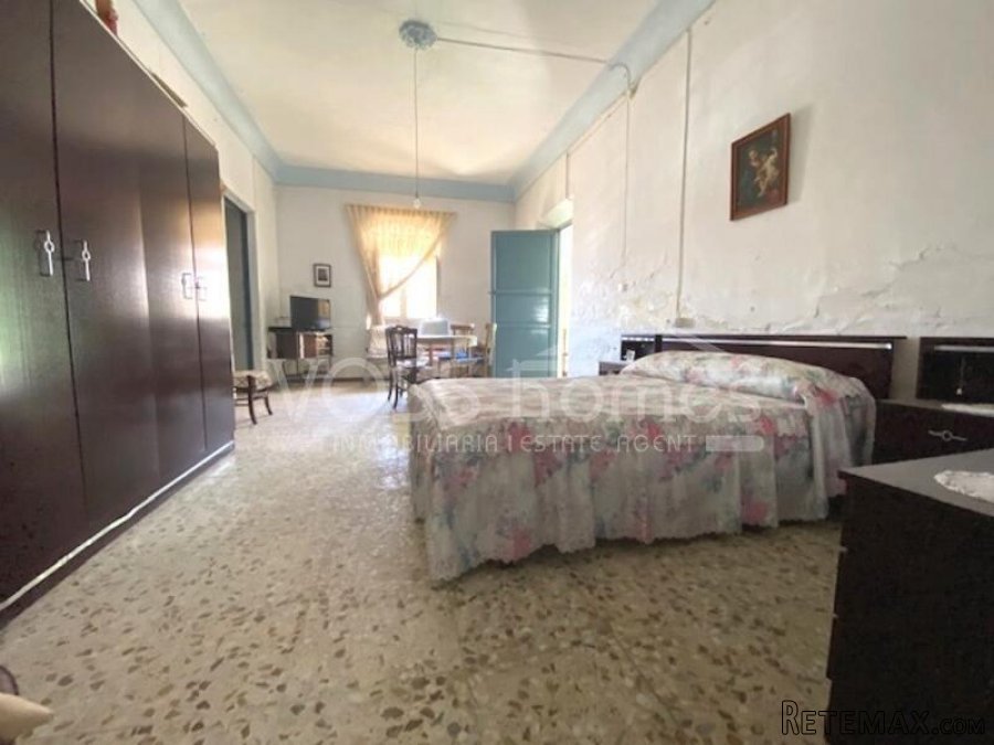 NEW & EXCLUSIVE TO VOSS HOMES - Large 313m2, semi detached.. - 7