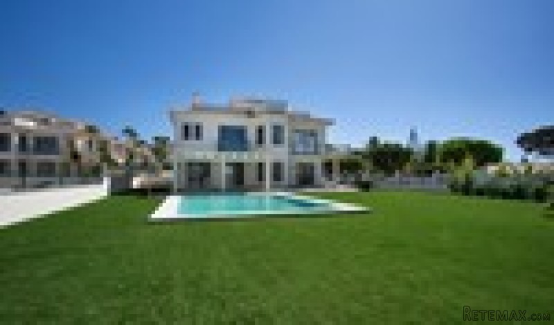 4 Bedrooms - Villa - Malaga - For Sale - 2