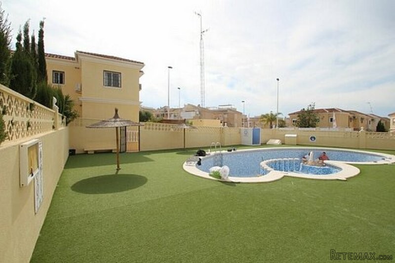 Top Floor Bungalow Apartment with.. - 2