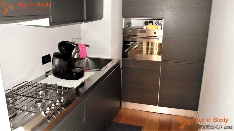 2 bedroom Apartment For Sale: Ortigia.. - 2