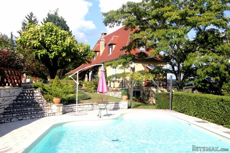 Charming House with Swimming Pool